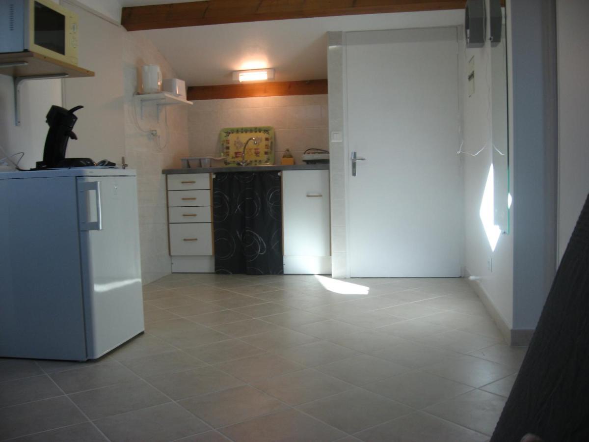 T 2 Avec Velux Sous Les Combes De 34 M2 Apartment La Londe-les-Maures ภายนอก รูปภาพ