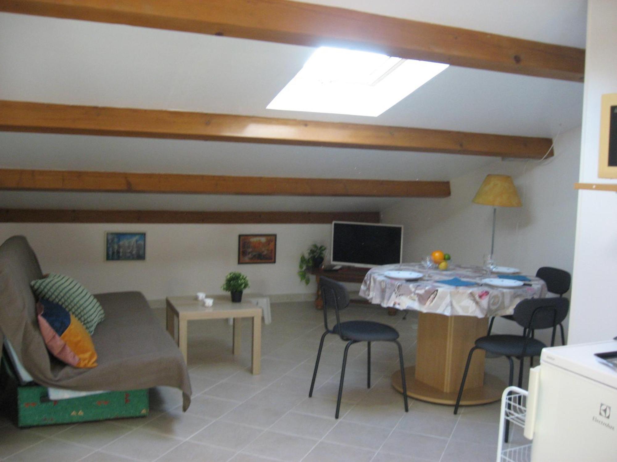 T 2 Avec Velux Sous Les Combes De 34 M2 Apartment La Londe-les-Maures ภายนอก รูปภาพ